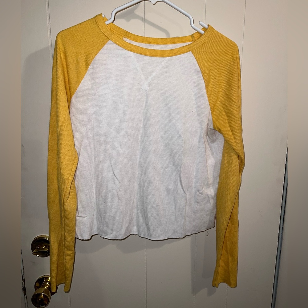 Long sleeve t-shirt